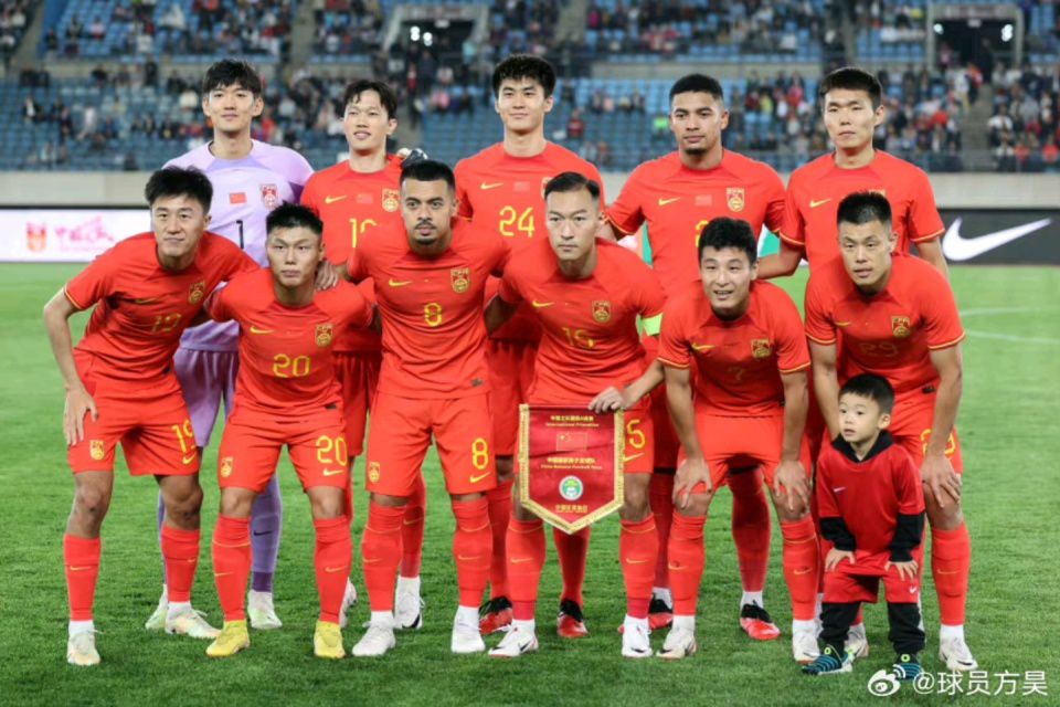 无奈之下，二当家只能下令所有人迅速撤离。